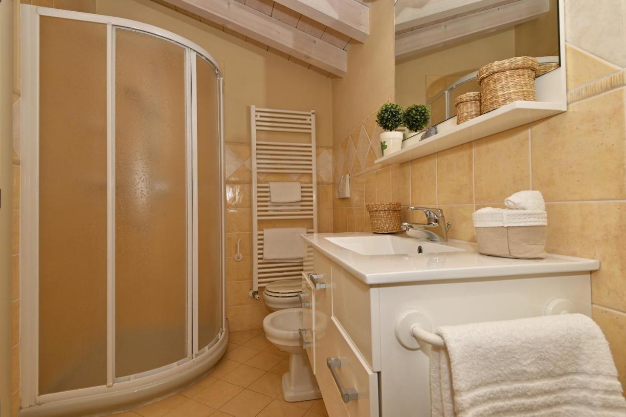 Attico Elais - Theater Home Гарняно Екстериор снимка